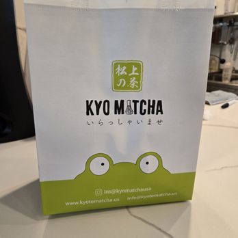Kyo Matcha - Cool thermo bag they put your cakes in - Ice Cream & Frozen Yogurt Near Me - Richfield, Minnesota