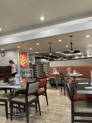 Saravanaa Bhavan by null