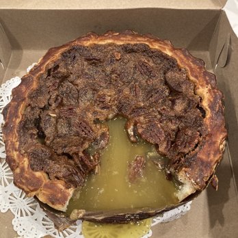 Yalaha Bakery - Walnut pie - Bakeries Near Me - Yalaha, Florida Yalaha Bakery - Walnut pie - Bakeries Near Me - Yalaha, Florida