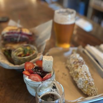 Valley House Brewing - Brewpubs Near Me - Duvall, Washington Valley House Brewing - Brewpubs Near Me - Duvall, Washington