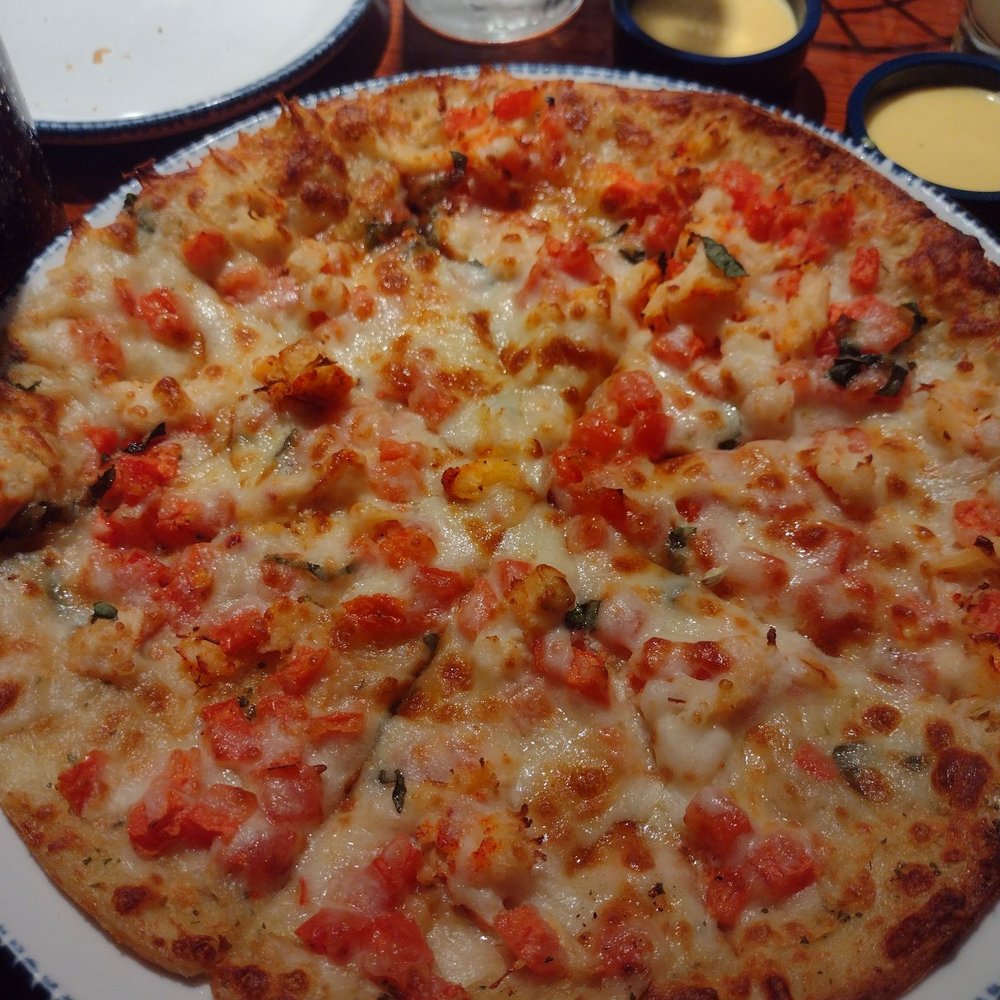 Red Lobster - Lobster pizza - Seafood Near Me - Akron, Ohio Red Lobster - Lobster pizza - Seafood Near Me - Akron, Ohio