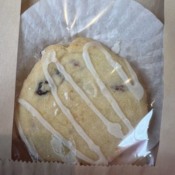 Lots-a-Knots Italian Bakery - Orange cranberry cookie - yum!!! - Bakeries Near Me - Wauconda, Illinois