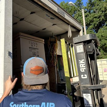 Southern Air Heating And Cooling - Southern Air & Plumbing technician - Heating & Air Conditioning/HVAC Near Me - Pineville, Louisiana Southern Air Heating And Cooling - Southern Air & Plumbing technician - Heating & Air Conditioning/HVAC Near Me - Pineville, Louisiana
