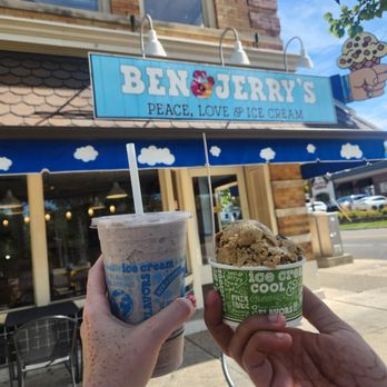 Ben & Jerry’s - Cookies n Cream Milkshake and Coffee Icecream - Ice Cream & Frozen Yogurt Near Me - Dayton, Ohio Ben & Jerry’s - Cookies n Cream Milkshake and Coffee Icecream - Ice Cream & Frozen Yogurt Near Me - Dayton, Ohio