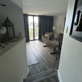 Beach Colony Resort - Resorts Near Me - Myrtle Beach, South Carolina