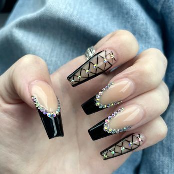 Ooh La La Salon - Nail Salons Near Me - Mill Valley, California Ooh La La Salon - Nail Salons Near Me - Mill Valley, California