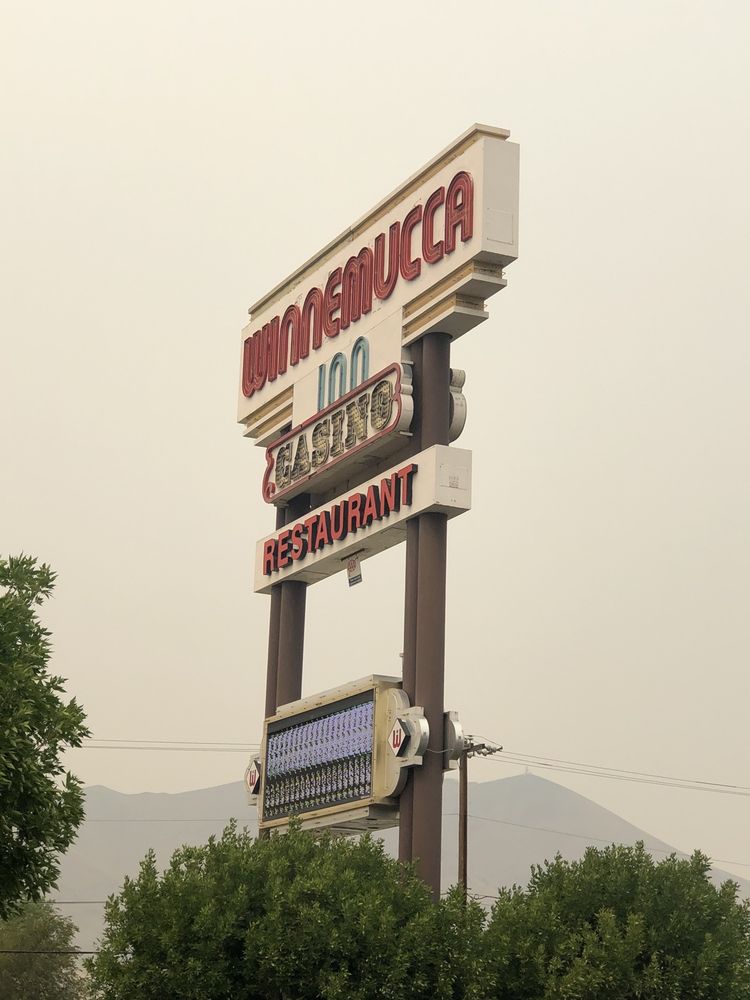 GARDEN CAFE 22 Photos & 31 Reviews 741 W Winnemucca Blvd