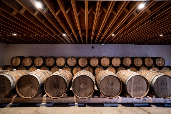 Attimo Wine by null