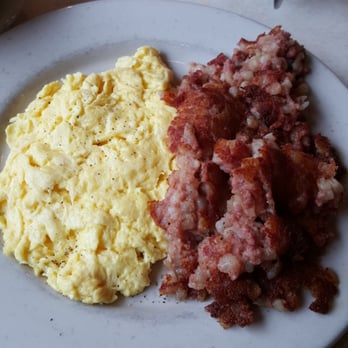 Lux Cafe - Corn Beef with Scrambled Eggs - Breakfast & Brunch Near Me - Battle Creek, Michigan Lux Cafe - Corn Beef with Scrambled Eggs - Breakfast & Brunch Near Me - Battle Creek, Michigan