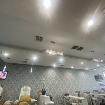 Polish Nail Spa - Interior - Nail Salons Near Me - Artesia, California Polish Nail Spa - Interior - Nail Salons Near Me - Artesia, California