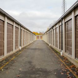 Moove In Self Storage