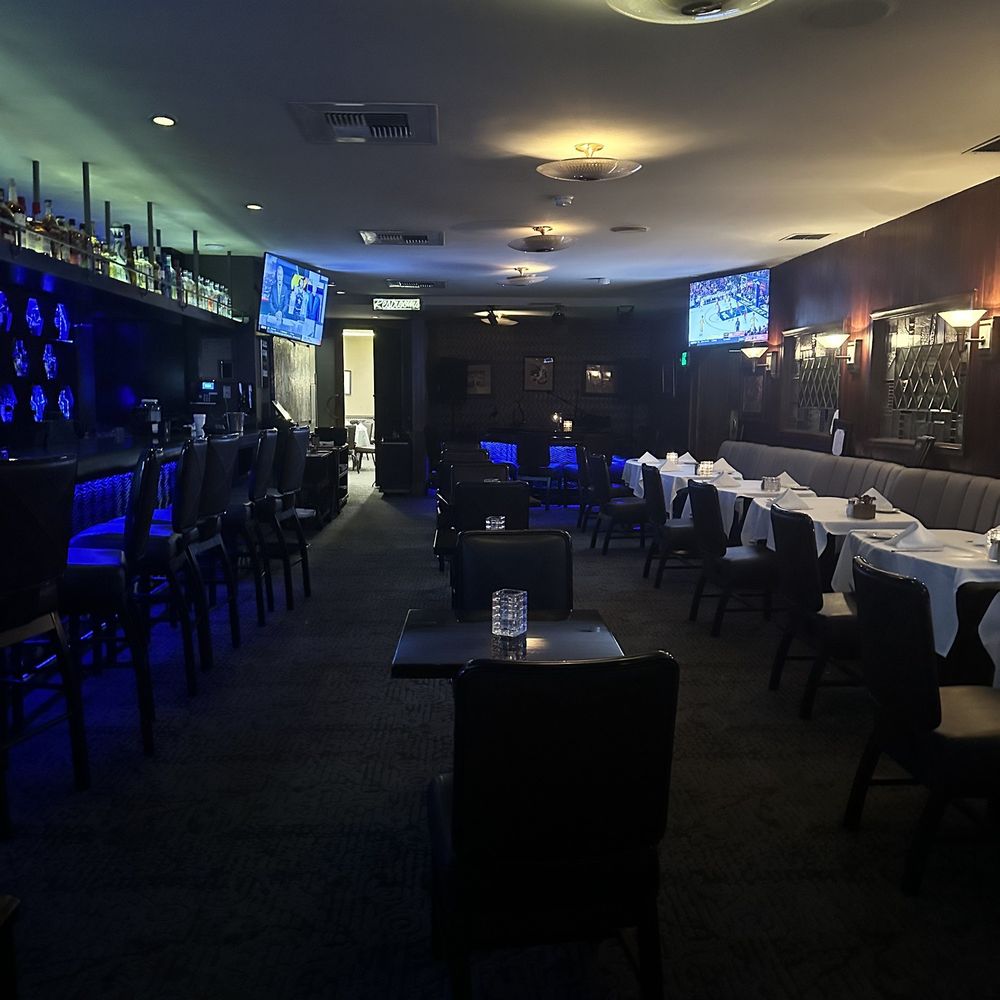 Dal Rae Restaurant - Bar area - Steakhouses Near Me - Pico Rivera, California Dal Rae Restaurant - Bar area - Steakhouses Near Me - Pico Rivera, California