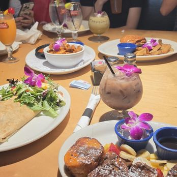 Cafecito De La Crepe - We got a variety and everything was good - French Near Me - Bell, California Cafecito De La Crepe - We got a variety and everything was good - French Near Me - Bell, California