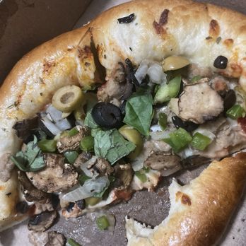 Mama's Pizza - I ate 2 of the pieces - Pizza Near Me - Mansfield, Texas