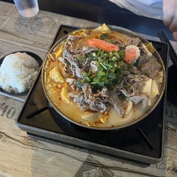 Hi Pot Miami - 1. Beef Hot Pot - Taiwanese Near Me - Miami, Florida Hi Pot Miami - 1. Beef Hot Pot - Taiwanese Near Me - Miami, Florida