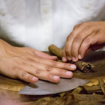 Cortez Cigars - Classically trained in Havana, Cuba Cigar Rollers - Tobacco Shops Near Me - Silver Spring, Maryland