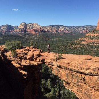 Devil's Bridge Trail - Hiking Near Me - Sedona, Arizona Devil's Bridge Trail - Hiking Near Me - Sedona, Arizona