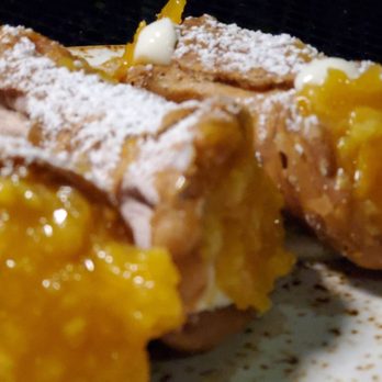 Ospi Venice - Cannoli for dessert - Italian Near Me - Venice, California Ospi Venice - Cannoli for dessert - Italian Near Me - Venice, California