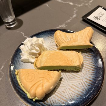 Sushi Kyo - Delicious green tea Ice cream with red bean jam desert - Japanese Near Me - Monrovia, California Sushi Kyo - Delicious green tea Ice cream with red bean jam desert - Japanese Near Me - Monrovia, California