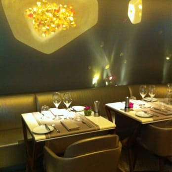 Camélia - French Near Me - Paris, 75