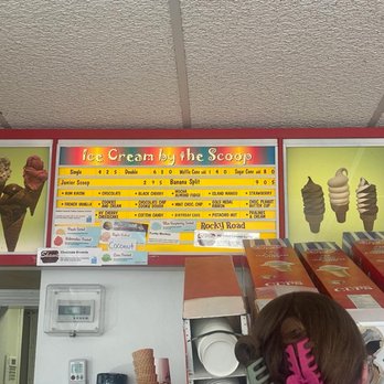 Dairy Cream - Ice Cream & Frozen Yogurt Near Me - Mississauga, Ontario Dairy Cream - Ice Cream & Frozen Yogurt Near Me - Mississauga, Ontario