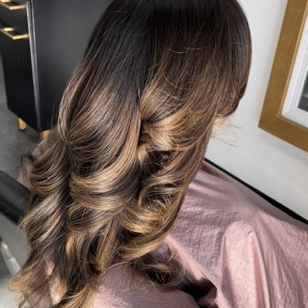 Diosa Telvis Elizabeth Beauty - Hair Salons Near Me - Frederick, Maryland Diosa Telvis Elizabeth Beauty - Hair Salons Near Me - Frederick, Maryland