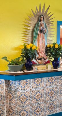 Los Loros Mexican Restaurant by null