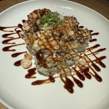 Sushi Forest - Dynamite Roll - Sushi Bars Near Me - Hawaiian Gardens, California