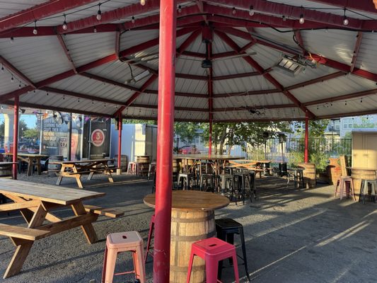 3 Nations Brewing by null