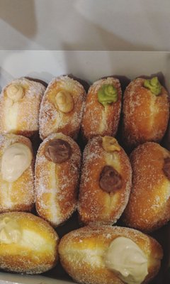 Dot & Dough by null