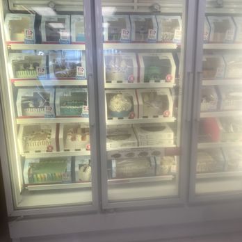 Baskin-Robbins - Ice cream cakes - Ice Cream & Frozen Yogurt Near Me - Castro Valley, California Baskin-Robbins - Ice cream cakes - Ice Cream & Frozen Yogurt Near Me - Castro Valley, California