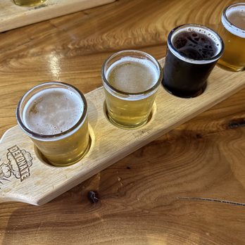 Detonate Brewing - Flight of beer~ - Breweries Near Me - Summerland, British Columbia