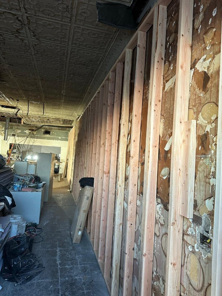 Slide of Dave’s Superior Construction