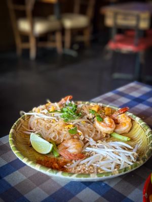 Kin Len - Thai Street Eats by null