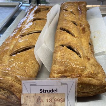 Westview Bakery - Bakeries Near Me - North Vancouver, British Columbia Westview Bakery - Bakeries Near Me - North Vancouver, British Columbia