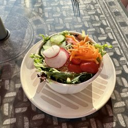 The 5 Kings Restaurant & Picaroons Brewhouse - Side salad