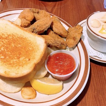 Chowder Bowl - Oysters And Chips Clam chowder - Seafood Near Me - Newport, Oregon