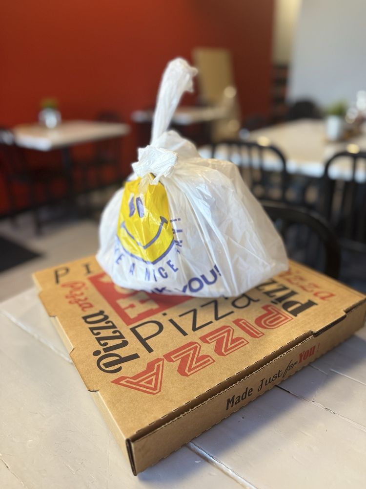 Brother’s Pizza - Photo 3