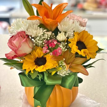 Safeway - Fall bouquet in a ceramic pumpkin, so cute! - Grocery Near Me - Ewa Beach, Hawaii Safeway - Fall bouquet in a ceramic pumpkin, so cute! - Grocery Near Me - Ewa Beach, Hawaii