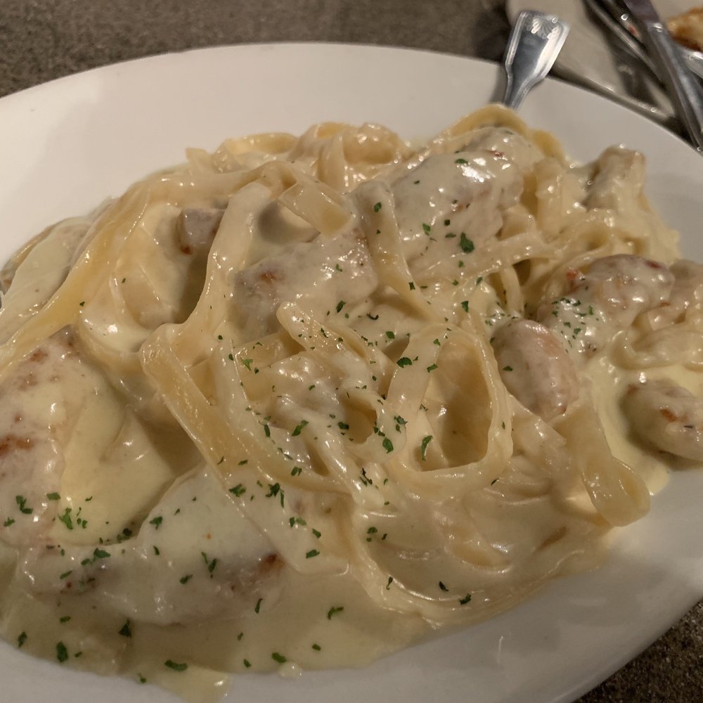 Vito Provolone's - Chicken Alfredo. It was good! Rich sauce. It's their own recipe. - Italian Near Me - Indianapolis, Indiana Vito Provolone's - Chicken Alfredo. It was good! Rich sauce. It's their own recipe. - Italian Near Me - Indianapolis, Indiana