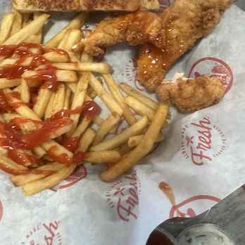 Slim Chickens - Chicken Wings Near Me - Henderson, Nevada Slim Chickens - Chicken Wings Near Me - Henderson, Nevada