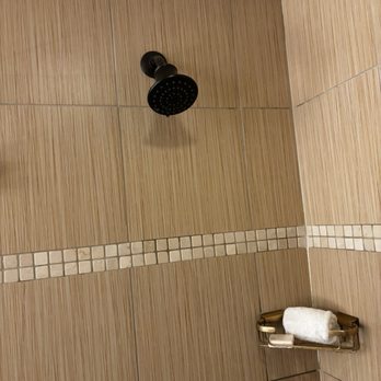 Eldorado Hotel & Spa - Wild spraying shower head - Hotels Near Me - Santa Fe, New Mexico