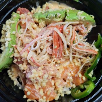 Poké Falls - Spicy fish bowl - Poke Near Me - South Pasadena, Florida Poké Falls - Spicy fish bowl - Poke Near Me - South Pasadena, Florida