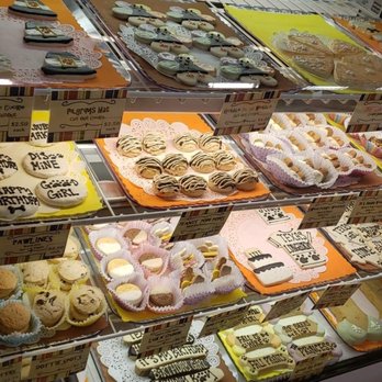 Three Dog Bakery - Pet Stores Near Me - Plano, Texas Three Dog Bakery - Pet Stores Near Me - Plano, Texas