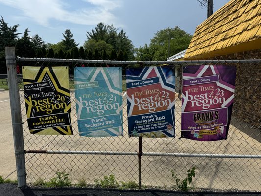 Frank's Backyard BBQ by null