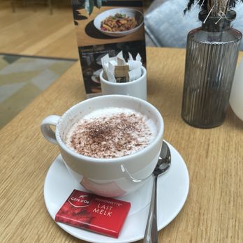 Courtyard by Marriott Brussels - Cappuccino with Belgian chocolate - Hotels Near Me - Brussels, BRU