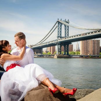 Artlook - Manhattan Videographer NYC - Photographers Near Me - Bay Ridge, New York Artlook - Manhattan Videographer NYC - Photographers Near Me - Bay Ridge, New York