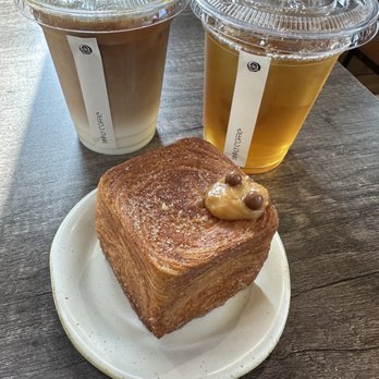 Simply Coffie - Cafe au lait and Oolong cold brew tea. Brioche croissant. - Coffee & Tea Near Me - Houston, Texas Simply Coffie - Cafe au lait and Oolong cold brew tea. Brioche croissant. - Coffee & Tea Near Me - Houston, Texas