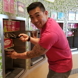 Fro Yo brings on the smiles!
