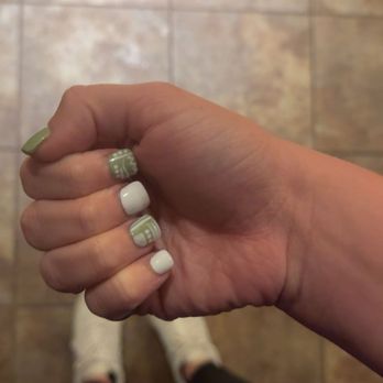 Pretty Plum Nail Spa - Nail Salons Near Me - Olive Branch, Mississippi Pretty Plum Nail Spa - Nail Salons Near Me - Olive Branch, Mississippi
